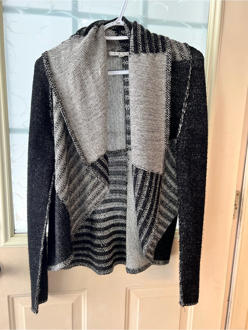Cabi sz M Patchwork Circle Cardigan draped shawl collar open front in black/gray